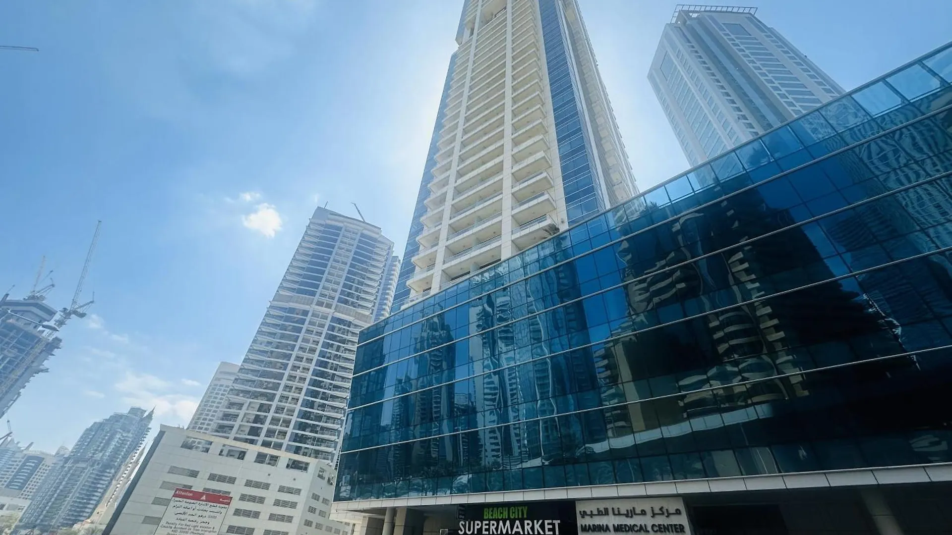 Sunrise Homes - A Stylish Studio In Botanica Tower Dubai Apartment